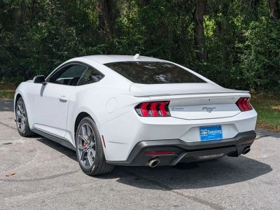 2024 Ford Mustang - Photo 3