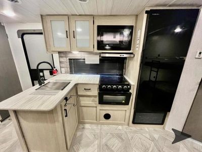 2023 Forest River RV Wildwood X-Lite - Photo 8