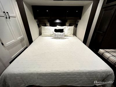 2026 Venture RV SportTrek Touring Edition - Photo 8