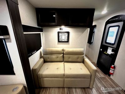 2026 Venture RV SportTrek Touring Edition - Photo 13