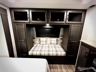 2026 Venture RV SportTrek Touring Edition - Photo 9