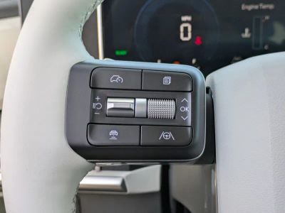 2026 Hyundai SANTA FE HYBRID — photo 21 view