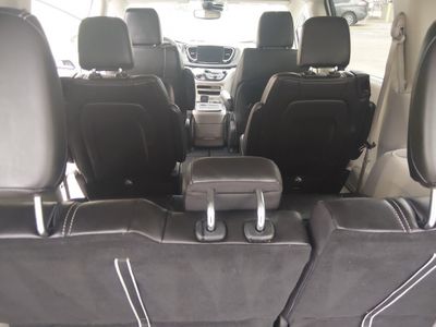 2024 Chrysler Pacifica - Photo 11