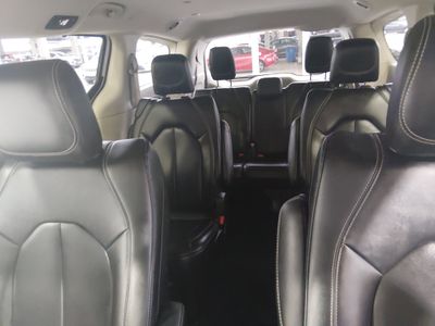 2024 Chrysler Pacifica - Photo 24