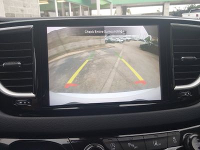2024 Chrysler Pacifica - Photo 23