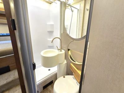 2018 Winnebago VIEW - Photo 18