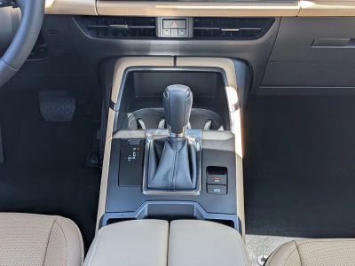 2026 Mazda CX-5 — photo 17 view