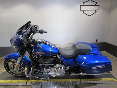 2025 Harley-Davidson FLHX - Street Glide - Photo 8