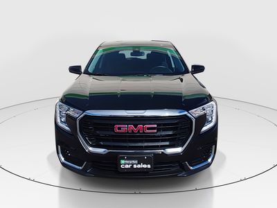 2024 GMC Terrain - Photo 2
