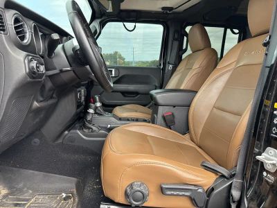 2021 Jeep Gladiator — engine compartment view