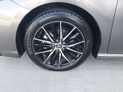 2024 Toyota Camry — photo 10 view