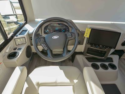 2026 Thor Motor Coach Resonate - Photo 10