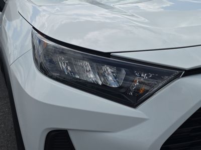 2021 Toyota RAV4 Hybrid - Photo 7