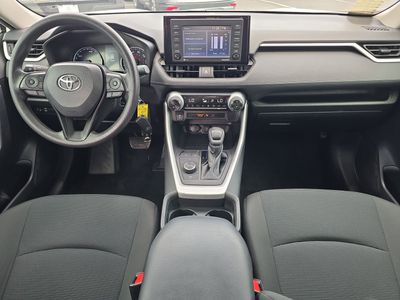 2021 Toyota RAV4 Hybrid - Photo 9