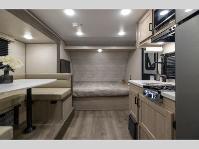 2026 Coachmen RV Catalina Summit Series 7 - Photo 4