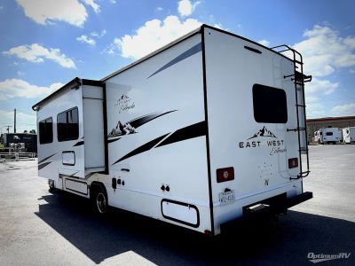 2025 East to West Entrada — rear three-quarter view