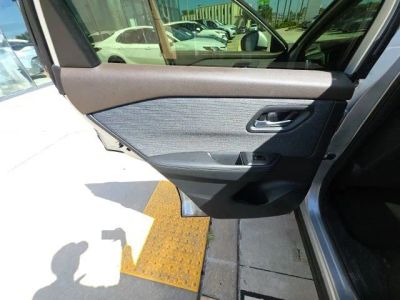2023 Nissan Rogue — photo 22 view