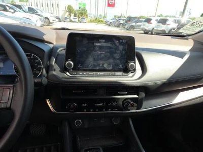 2023 Nissan Rogue — photo 17 view