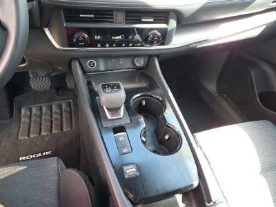 2023 Nissan Rogue — photo 18 view