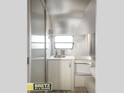 2025 Airstream Bambi - Photo 15