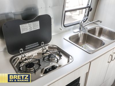 2025 Airstream Bambi - Photo 12