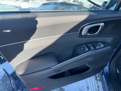 2026 Kia Sorento — photo 20 view