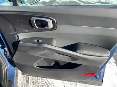 2026 Kia Sorento — photo 21 view