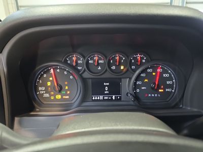 2025 Chevrolet Silverado 1500 — photo 10 view