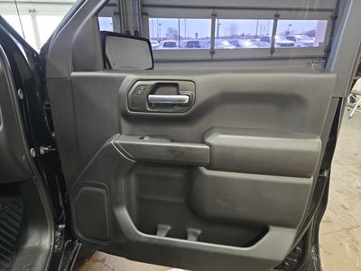 2025 Chevrolet Silverado 1500 — photo 21 view