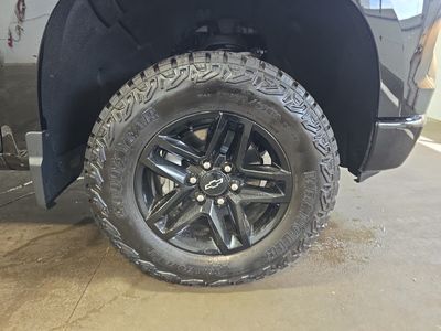 2025 Chevrolet Silverado 1500 — photo 16 view