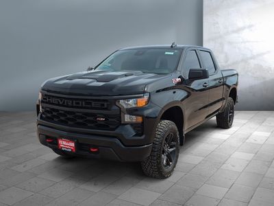2025 Chevrolet Silverado 1500 — front three-quarter view