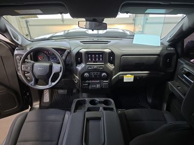 2025 Chevrolet Silverado 1500 — photo 12 view