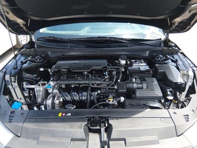 2025 Kia K4 — photo 9 view