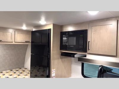2026 Ember RV E-Series - Photo 8