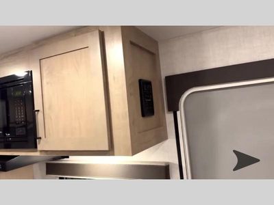 2026 Ember RV E-Series - Photo 9
