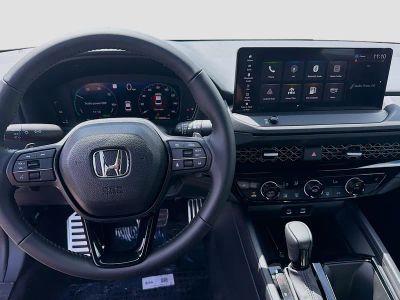 2026 Honda Accord Hybrid — photo 10 view