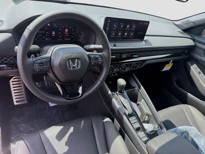 2026 Honda Accord Hybrid — photo 9 view