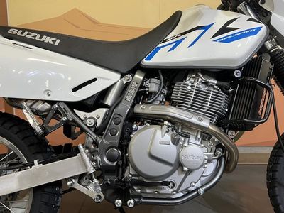 2026 Suzuki DR650S - Photo 12
