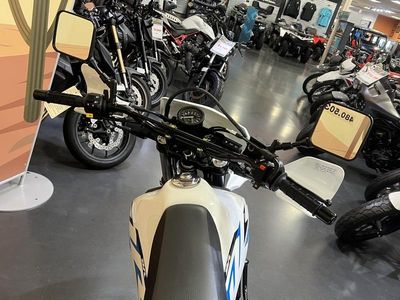 2026 Suzuki DR650S - Photo 7