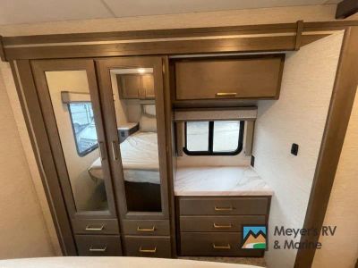 2026 Thor Motor Coach Chateau - Photo 25