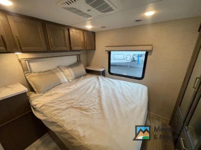 2026 Thor Motor Coach Chateau - Photo 27
