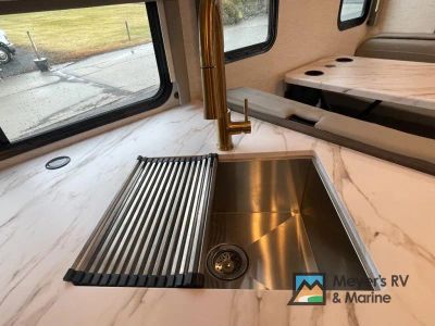 2026 Thor Motor Coach Chateau - Photo 19