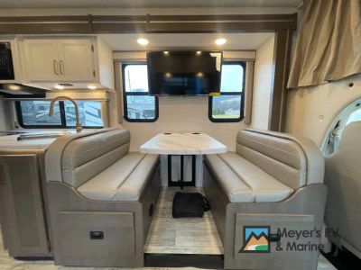 2026 Thor Motor Coach Chateau - Photo 13