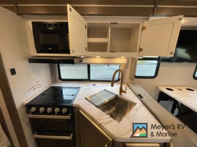 2026 Thor Motor Coach Chateau - Photo 15