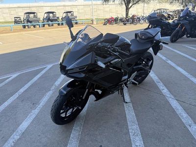 2026 Yamaha YZF-R3 - Photo 4