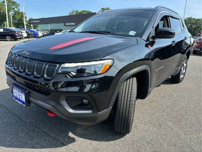 2022 Jeep Compass — detail view