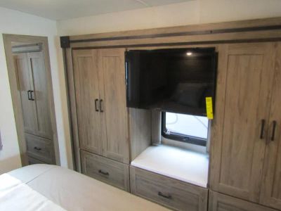 2026 Winnebago VISTA - Photo 19