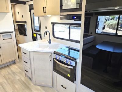 2026 Jayco PROWLER - Photo 6