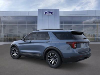 2026 Ford Explorer - Photo 4
