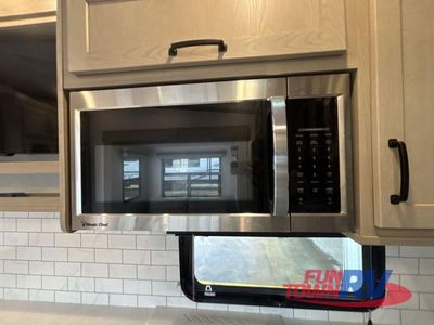 2024 Forest River RV Rockwood Signature - Photo 17